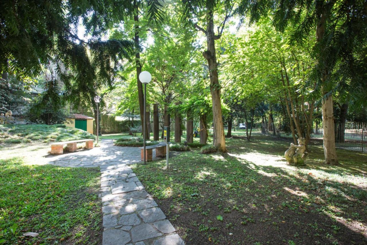 Easylife - Moderno Bilocale In Zona Porta Romana Milan Bagian luar foto